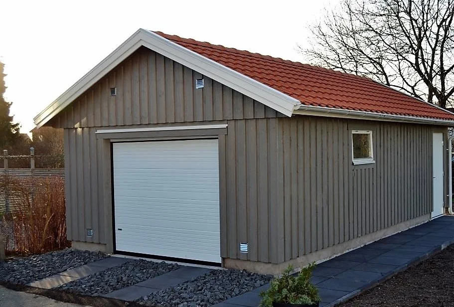 Grundlaggning till attefallsgarage Vagnharad Sormland